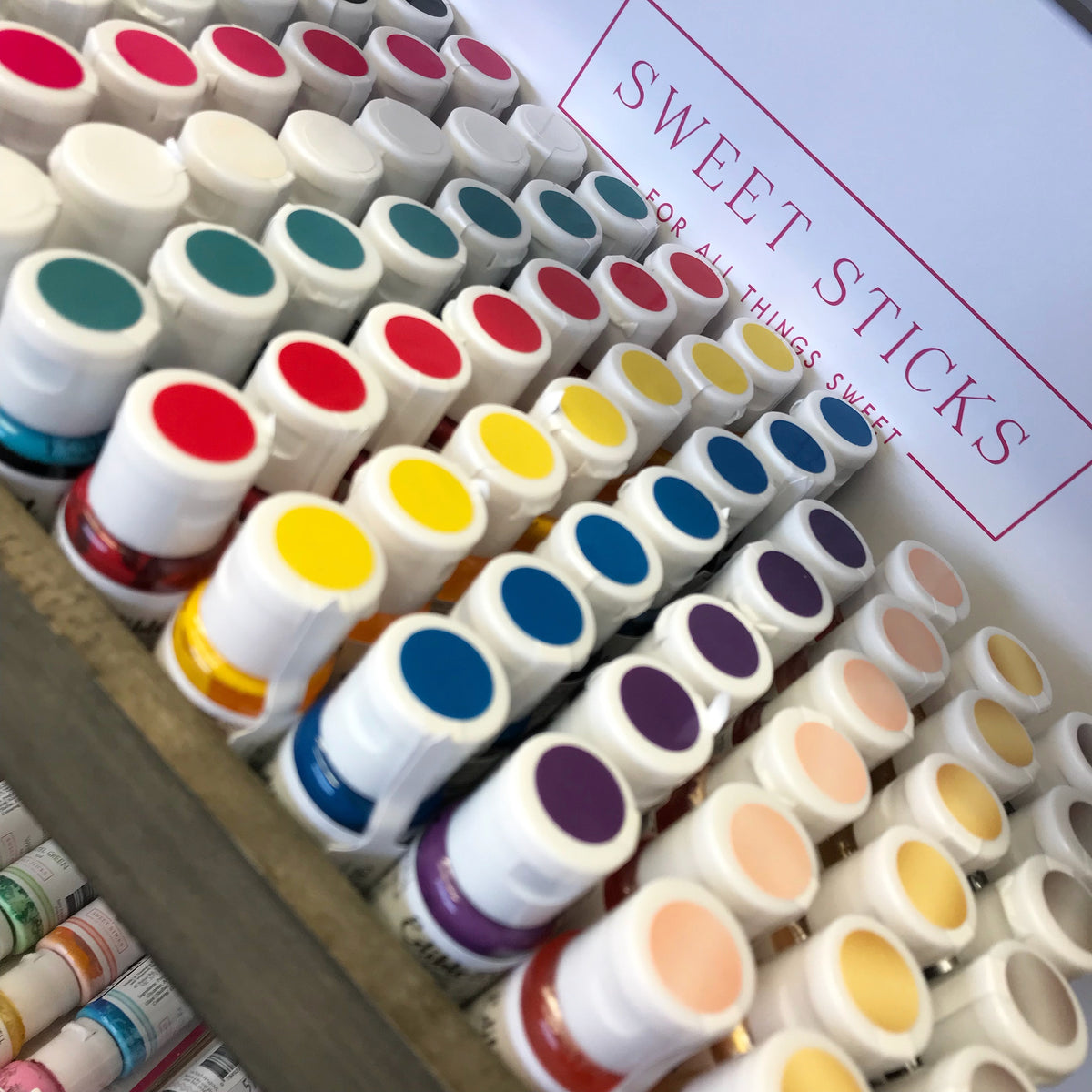 Edible Custom Multicolored Water Color Designs on Wafer Paper – Sugar Art  Supply