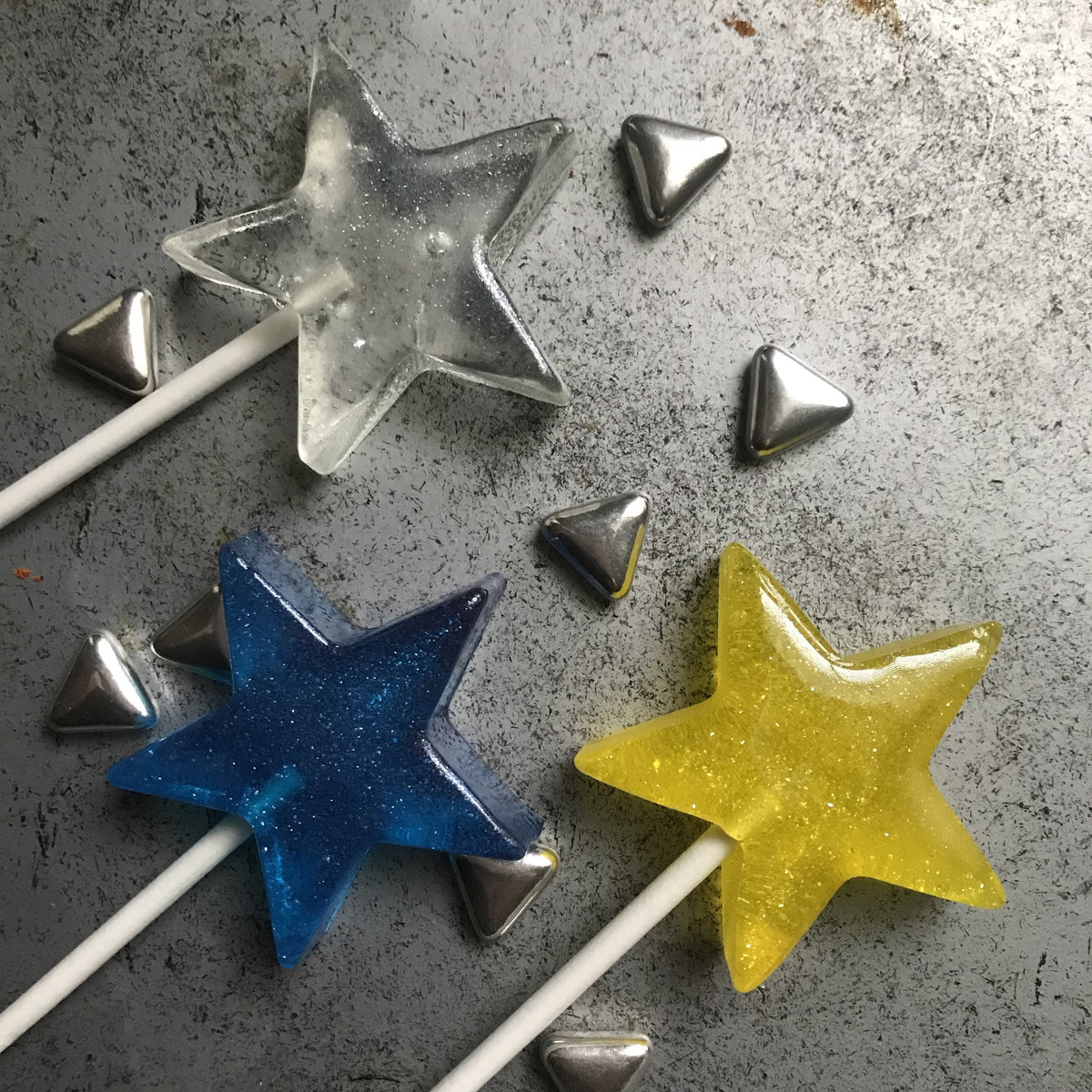 Wholesale STAR LOLLIPOPS with EDIBLE GOLD STARS for your store