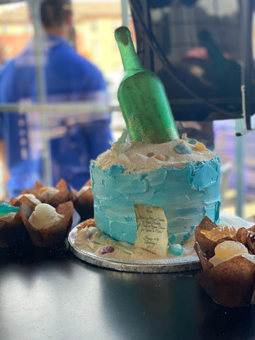 50 Bottle Cake Design (Cake Idea) - October 2019 | Bottle cake, Beer cake,  Liquor cake